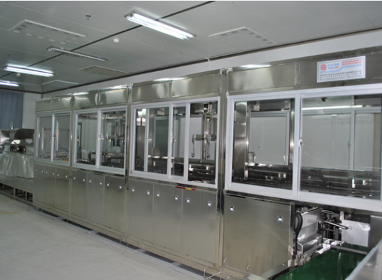 全自動(dòng)太陽(yáng)電池組件玻璃清洗機(jī)